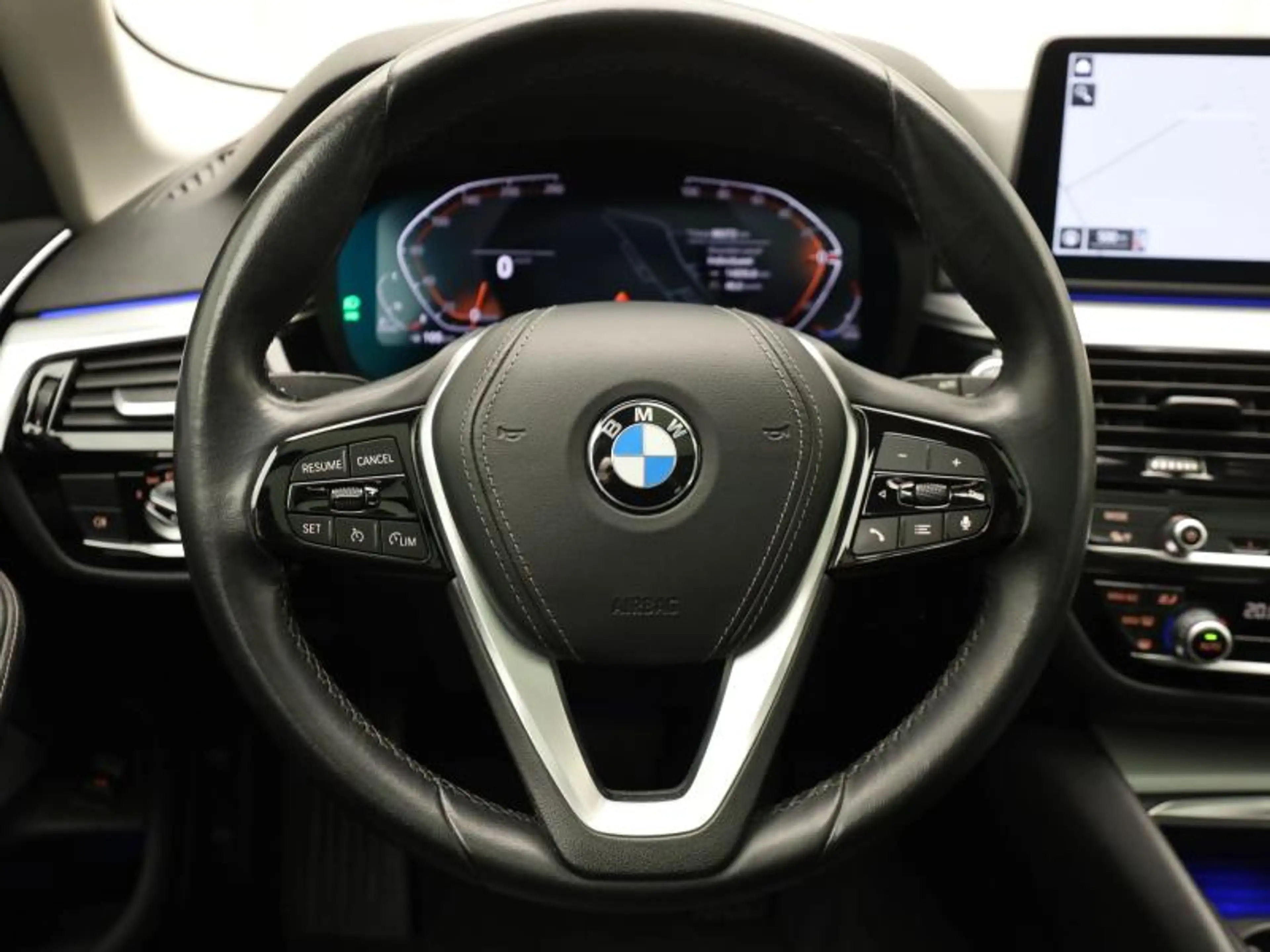 BMW 518 PANODAK - LEDER - NAVI - AUTOMAAT — photo 9