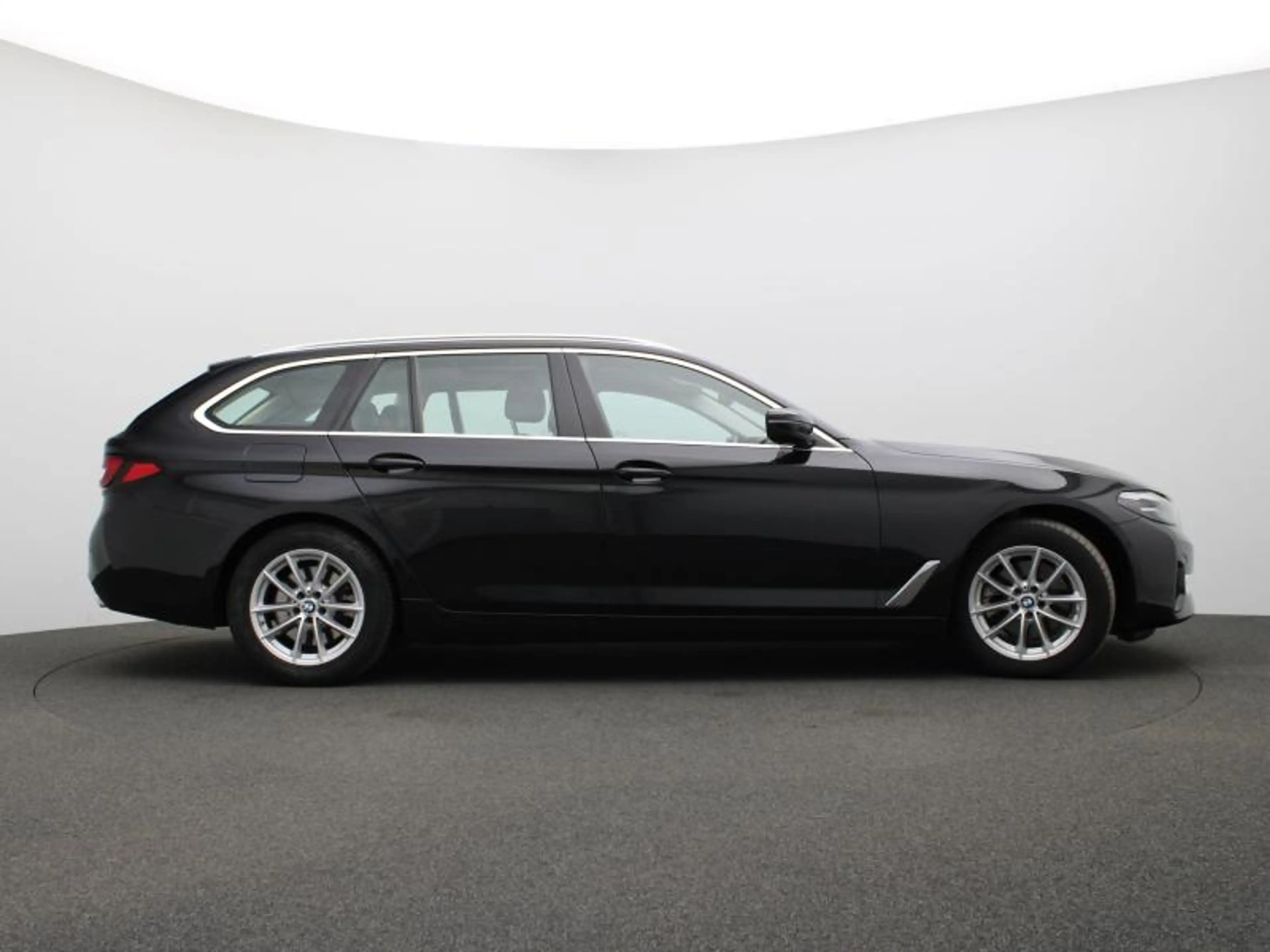 BMW 518 PANODAK - LEDER - NAVI - AUTOMAAT — photo 3