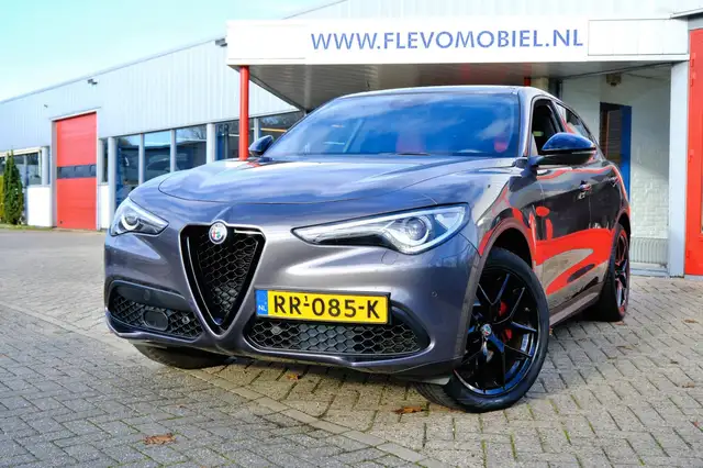 Alfa Romeo Stelvio 2.0 T 201pk AWD Super Aut. Pano|Xenon|Leder|Navi|L