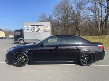 M5 V10 Individual|Motor überholt|Softclose|GSD|LCI