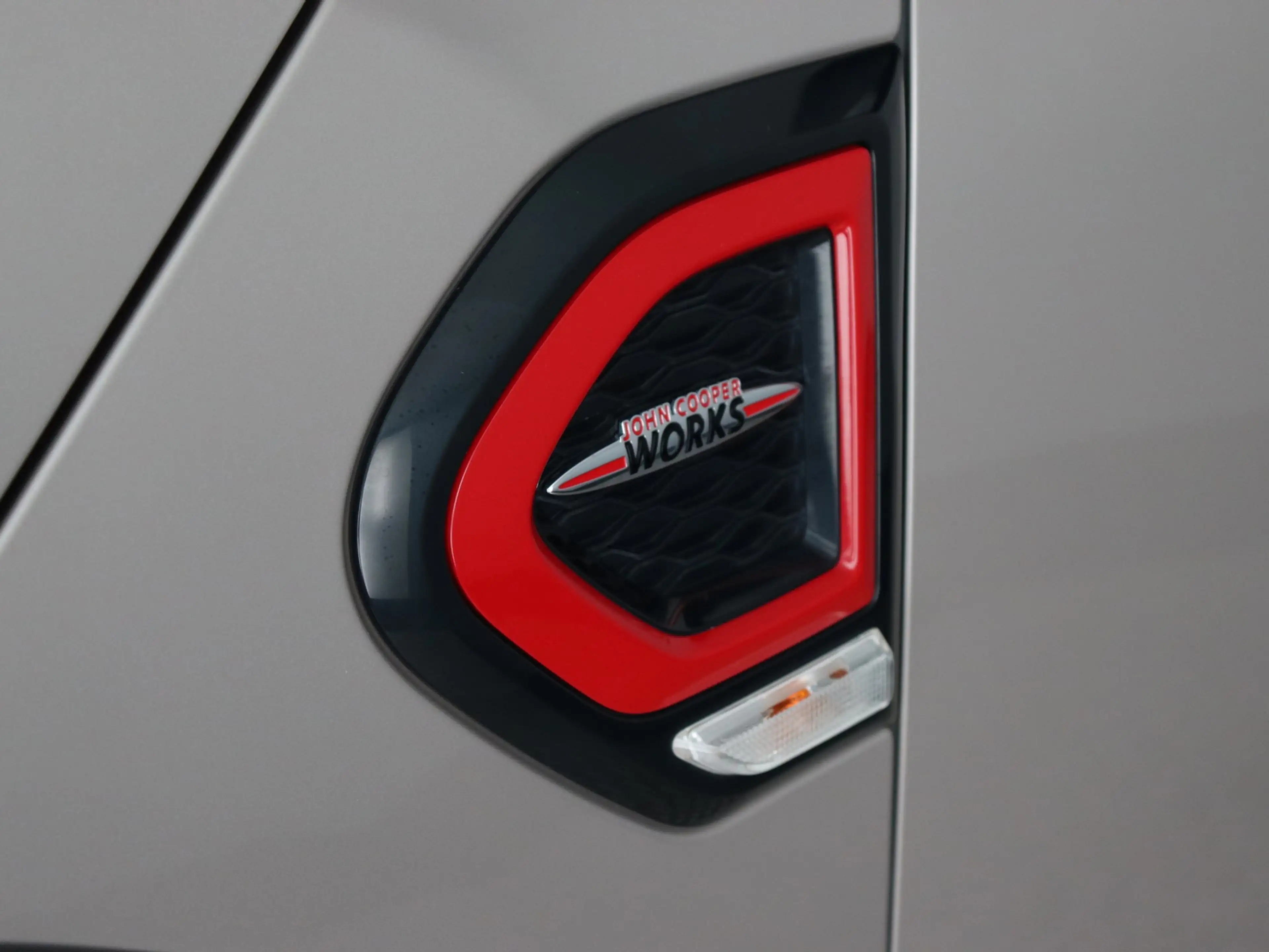 MINI John Cooper Works Countryman 2.0 ALL4 JCW Pack 306 pk (Pano / ACC / Camera / He — photo 10