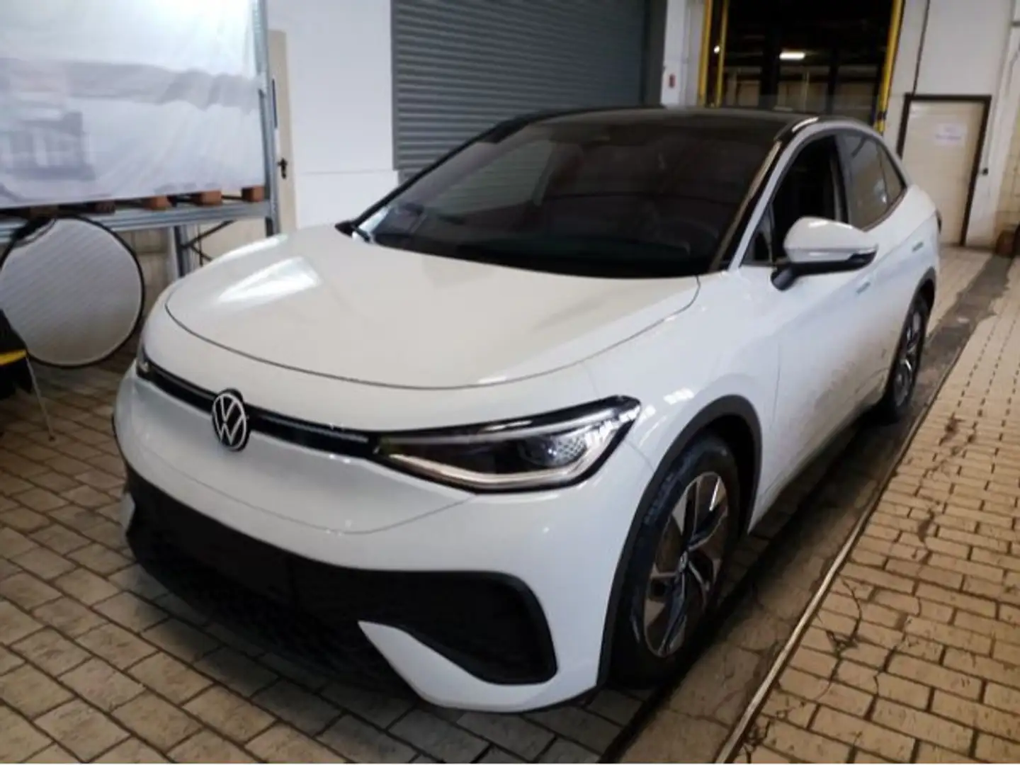 Volkswagen ID.5 Pro IQ WÄPU HARMAN PANO AR-HUD SPORTPAKET Blanc - 2