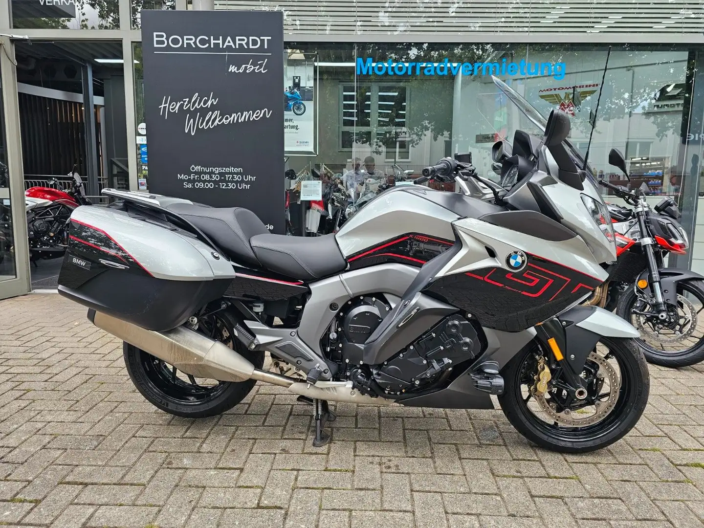 BMW K 1600 GT Sport, 160 PS, 6 Zyl. Fekete - 2