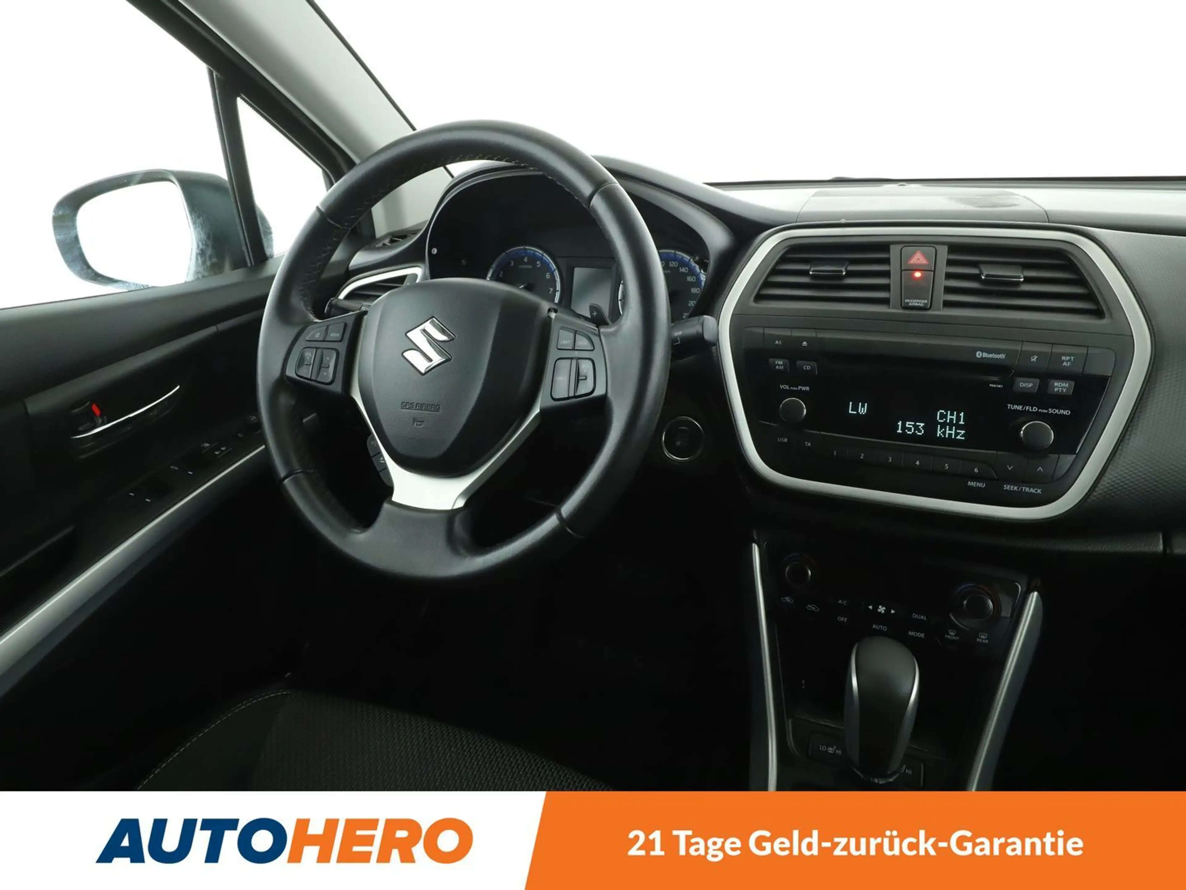 Suzuki SX4 1.6 Comfort+ Aut*TEMPO*PDC*SHZ*AHK*KLIMA*GARANTIE* — photo 13