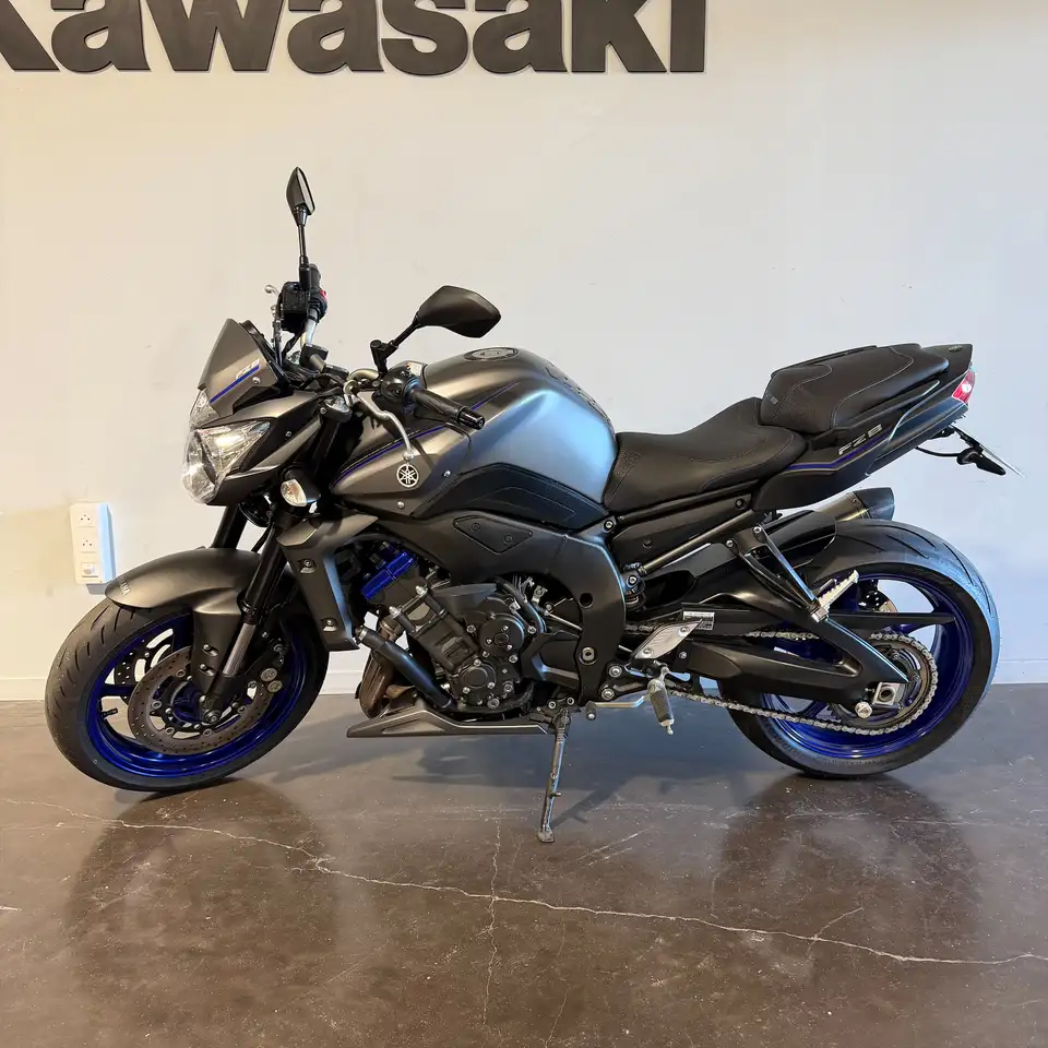 Yamaha FZ 8