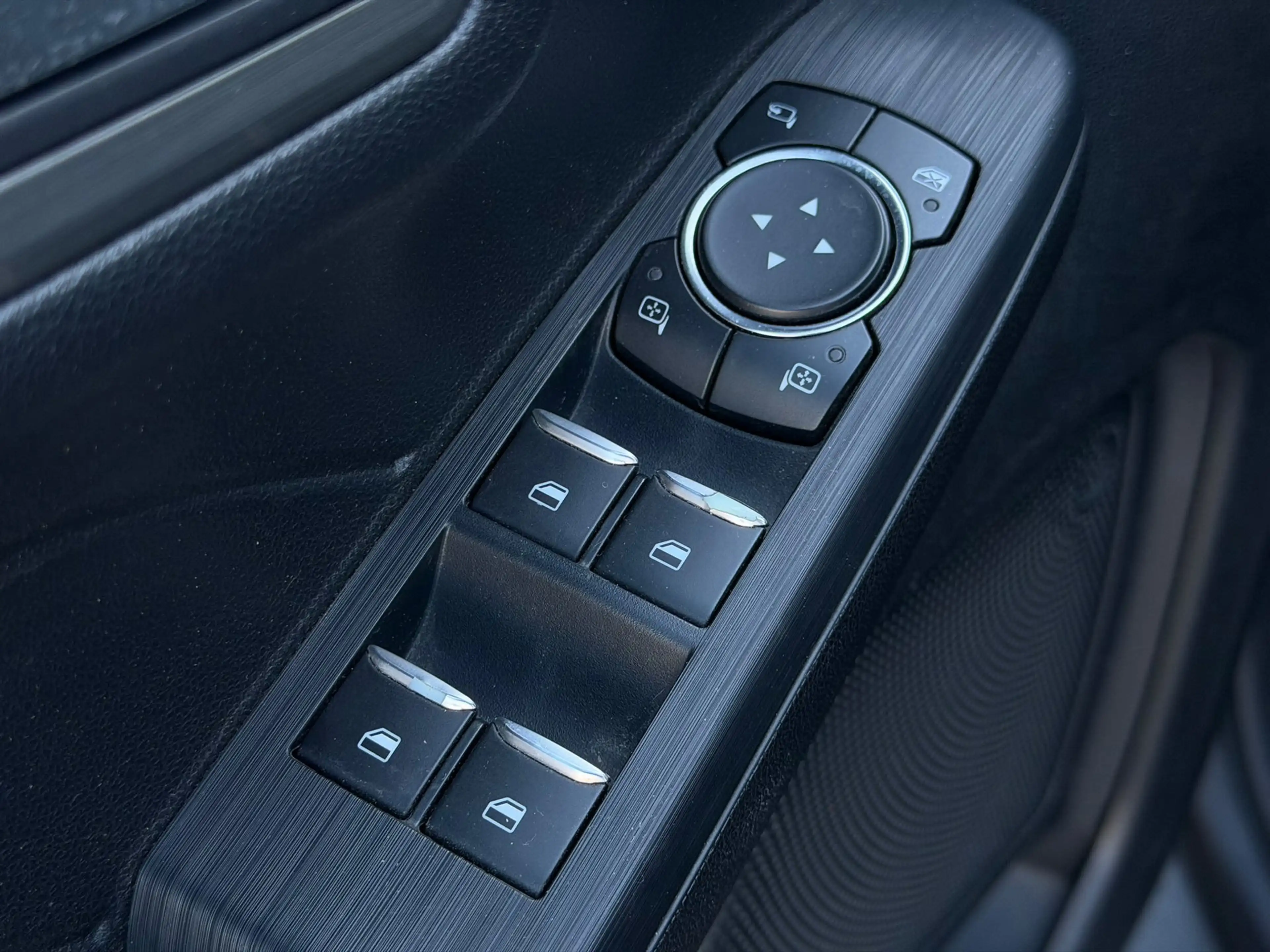 Ford Kuga 2.5 PHEV Titanium(Goed OnderH, Navi, Parkeersensor — photo 24
