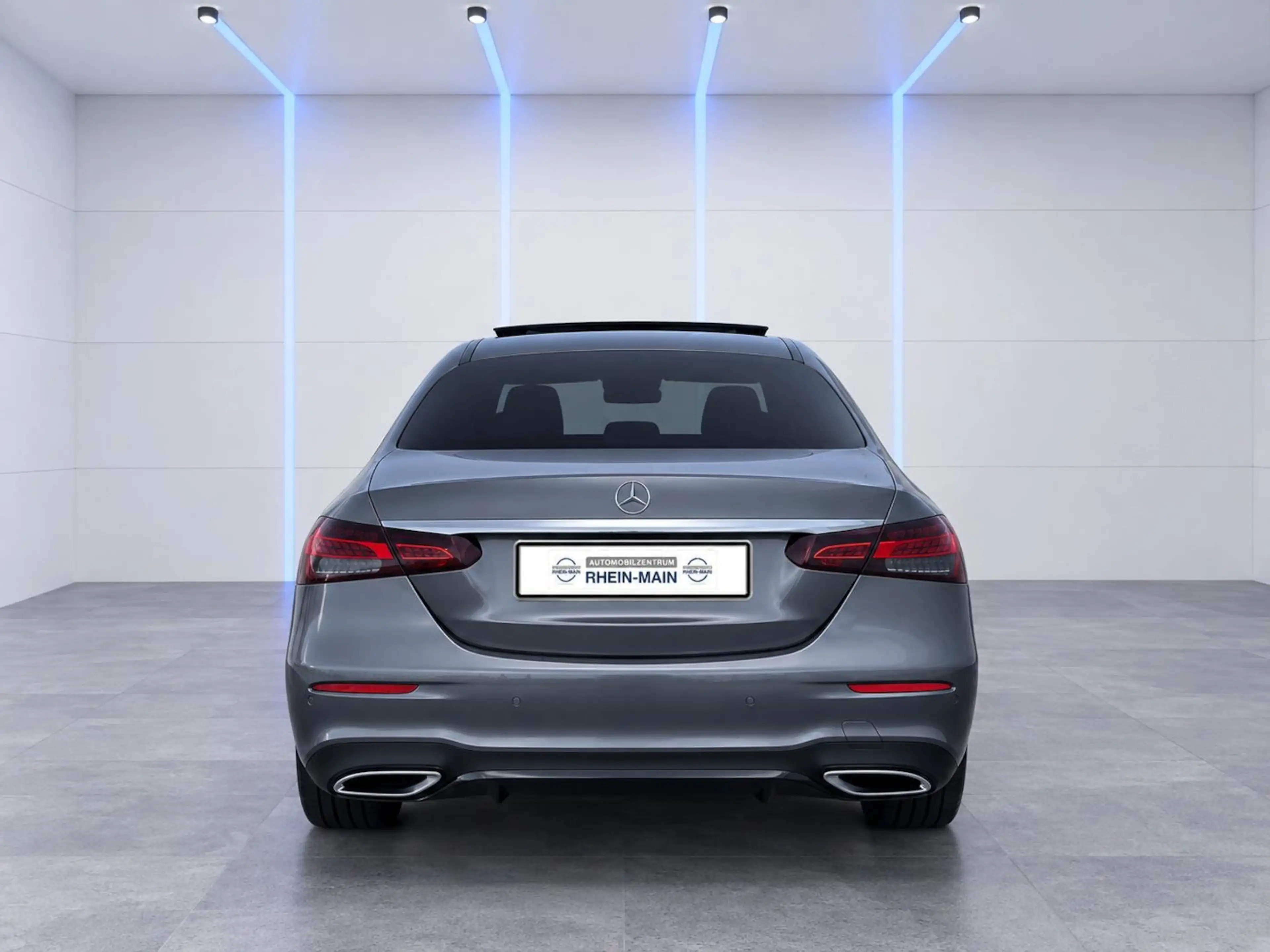 Mercedes-Benz E 400 d 4Matic AMG LUFT PANO BURMESTER 360 MB-GARANTIE — photo 4