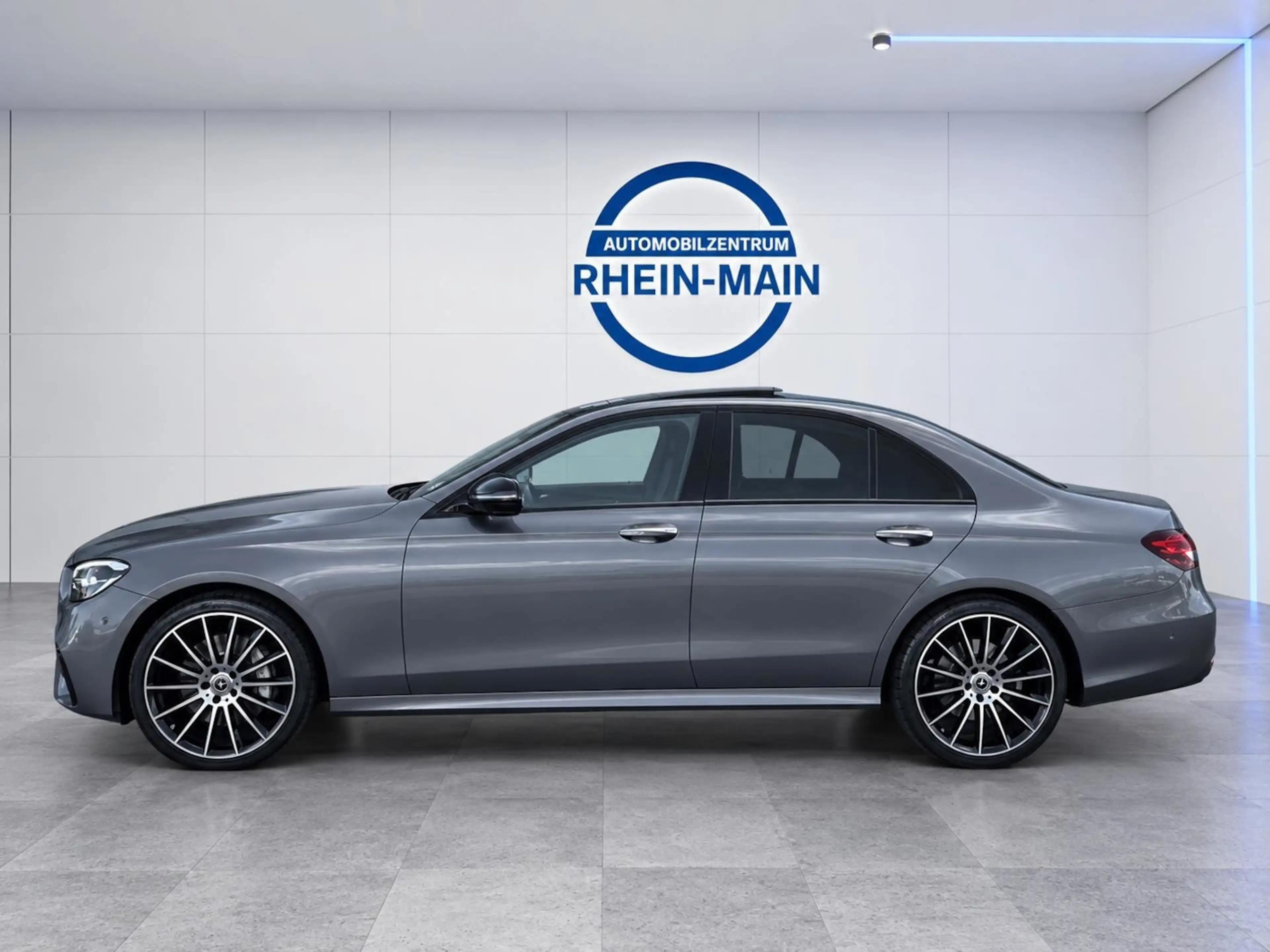 Mercedes-Benz E 400 d 4Matic AMG LUFT PANO BURMESTER 360 MB-GARANTIE — photo 2
