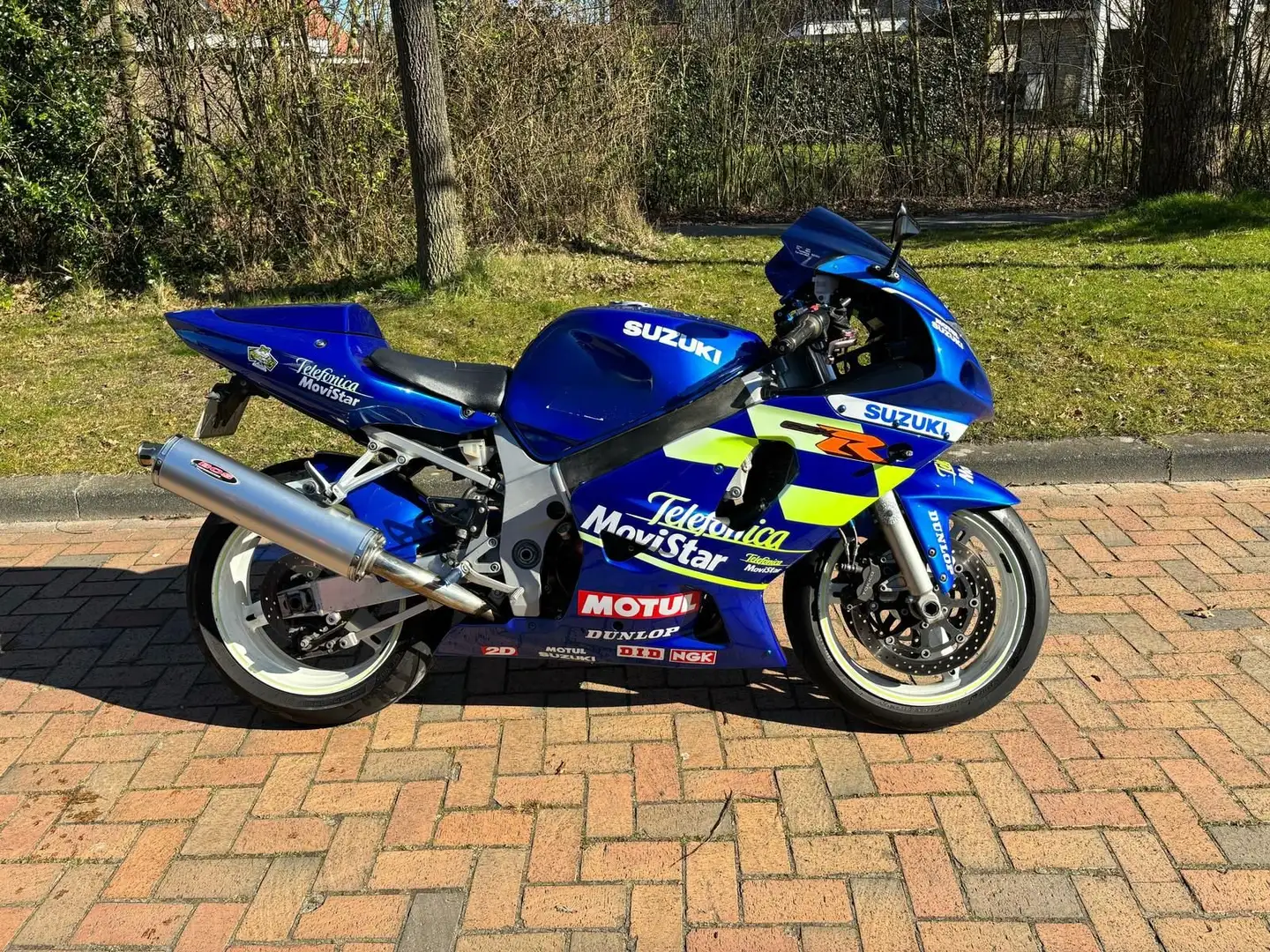 Suzuki GSX-R 600 Telefonica Movistar Azul - 1