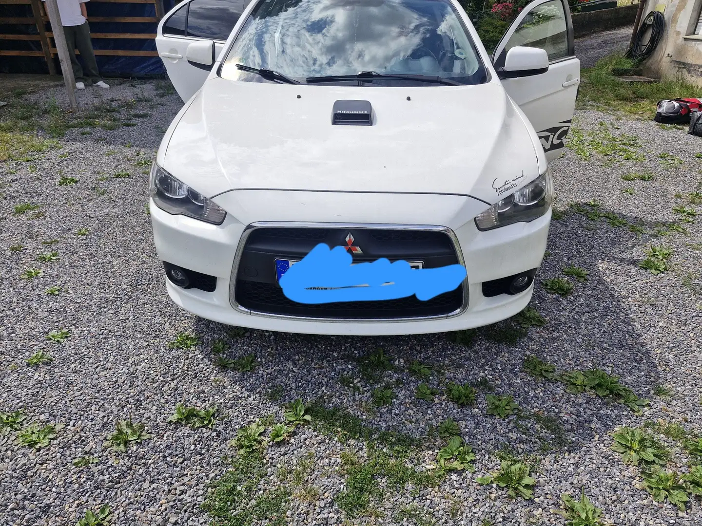 Mitsubishi Lancer - 1