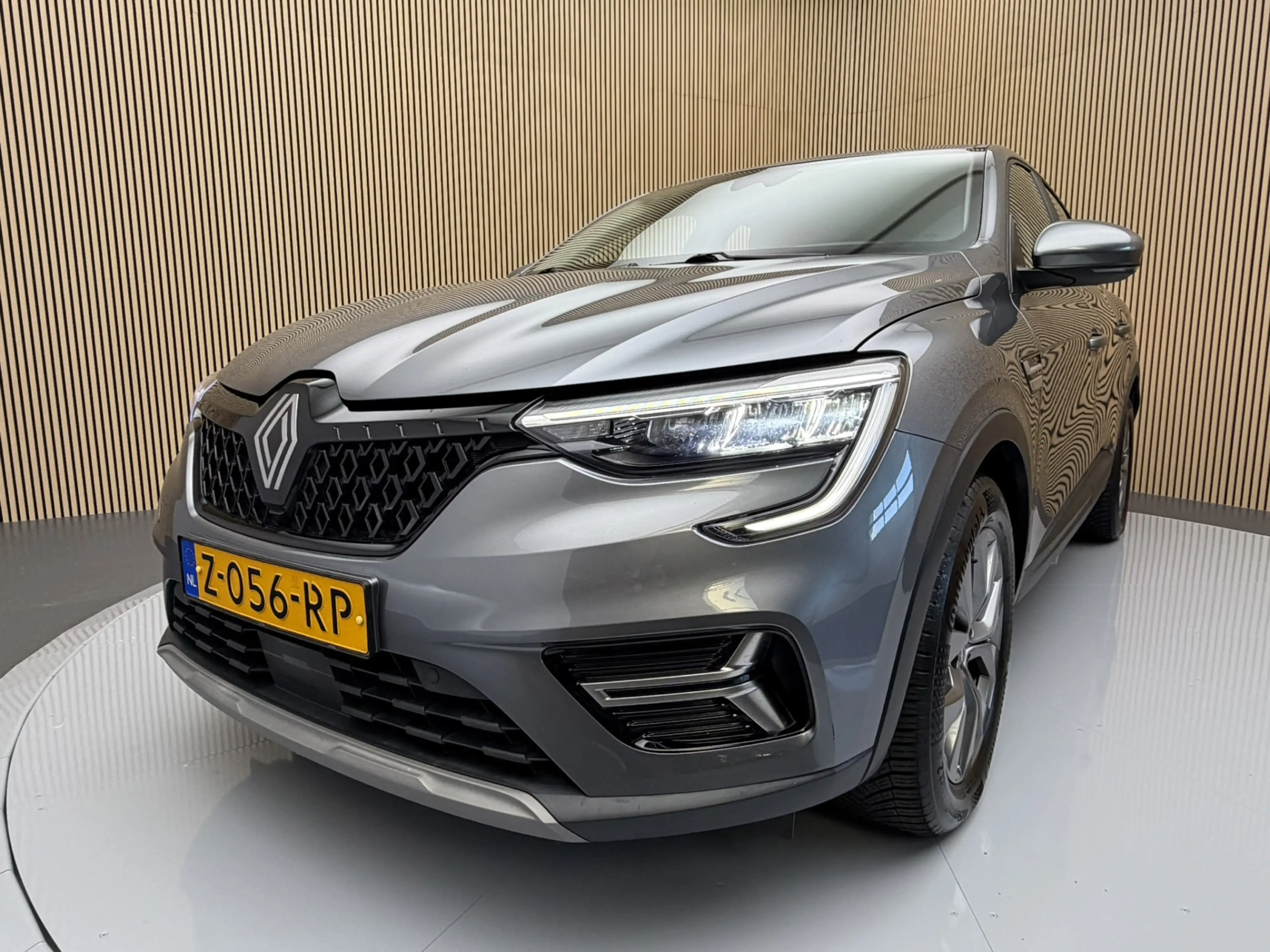 Renault Arkana 1.6 E-Tech full hybrid 145 Evolution | Camera | Ca — photo 13