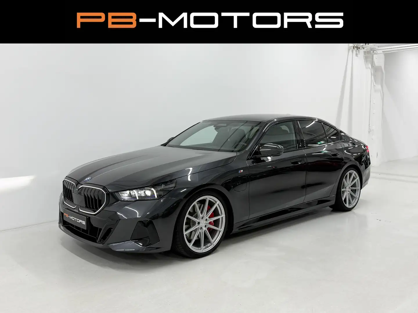 BMW 550 550 e xDrive M Sport Pro 21" Fahrassistenz VOLL Grau - 1