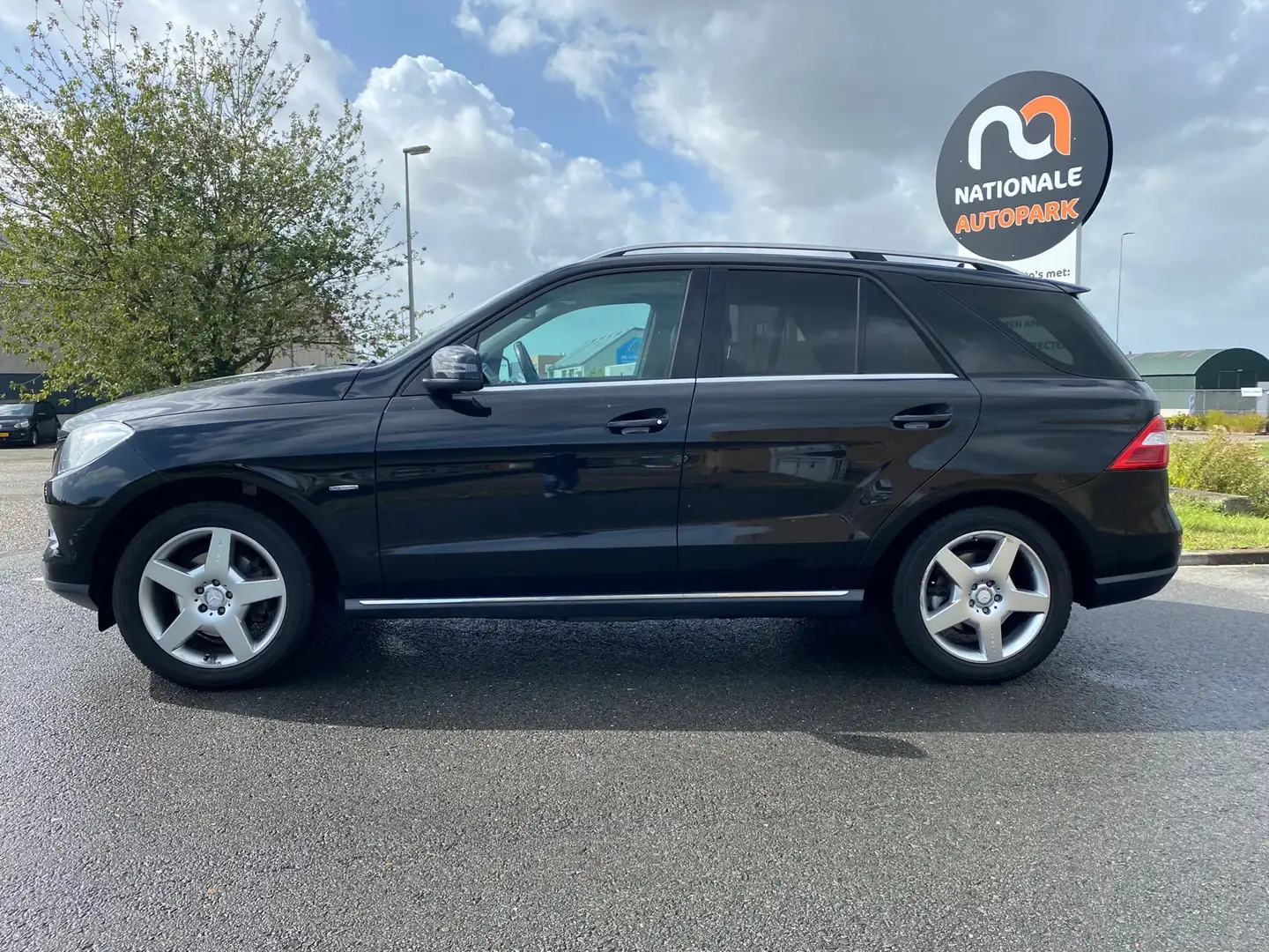 Mercedes-Benz ML 350 M-klasse 2012 * BlueTEC * AUTOMAAT * LED * LMV * C Zwart - 2