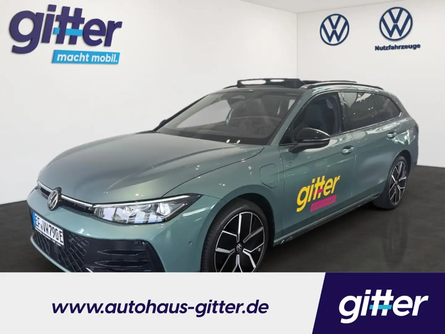Volkswagen Passat Variant 1.5 R-LINE PANNO LEDER MATRIX Sportpaket HUD Stand Grün - 1
