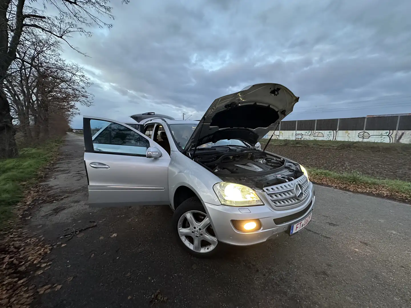 Mercedes-Benz ML 320 ML 320 CDI 4matic TOP ZUSTAND+Android System Grau - 2