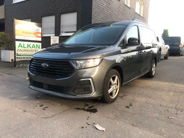 Ford Grand Tourneo Connect Titanium *KAMERA*NAVI*
