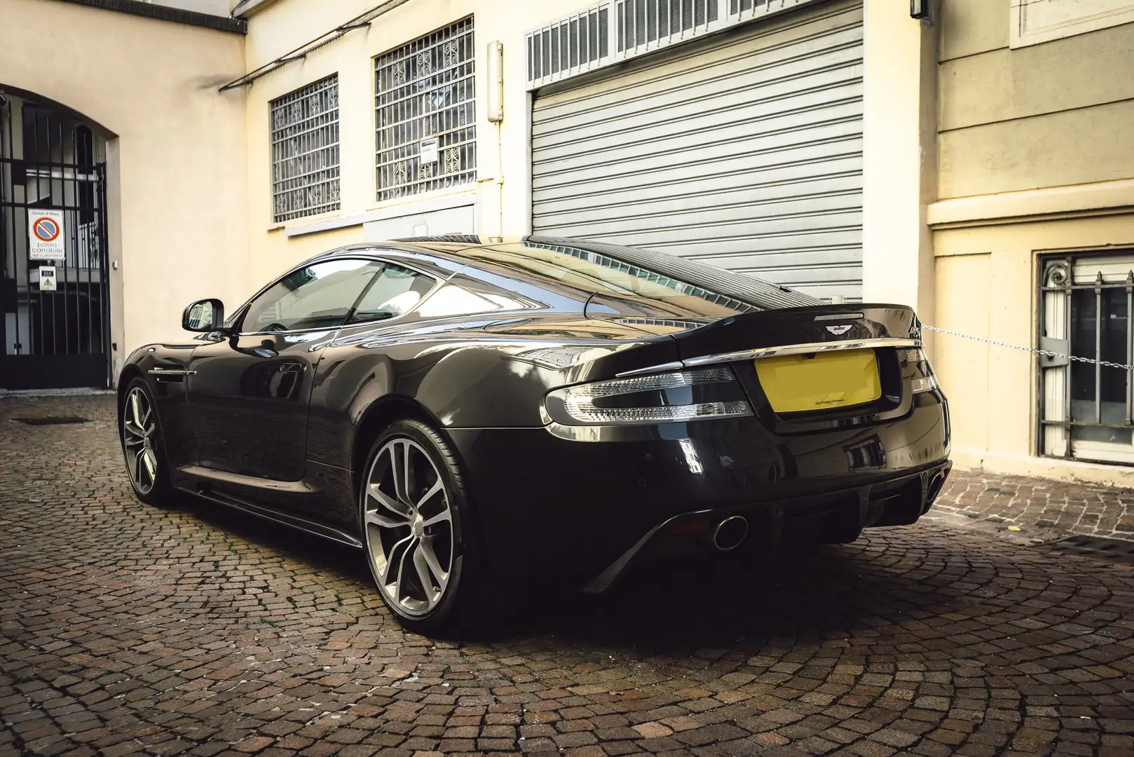 Aston Martin DBS Coupè 6.0 V12 | UK - Guida Destra Szürke - 1