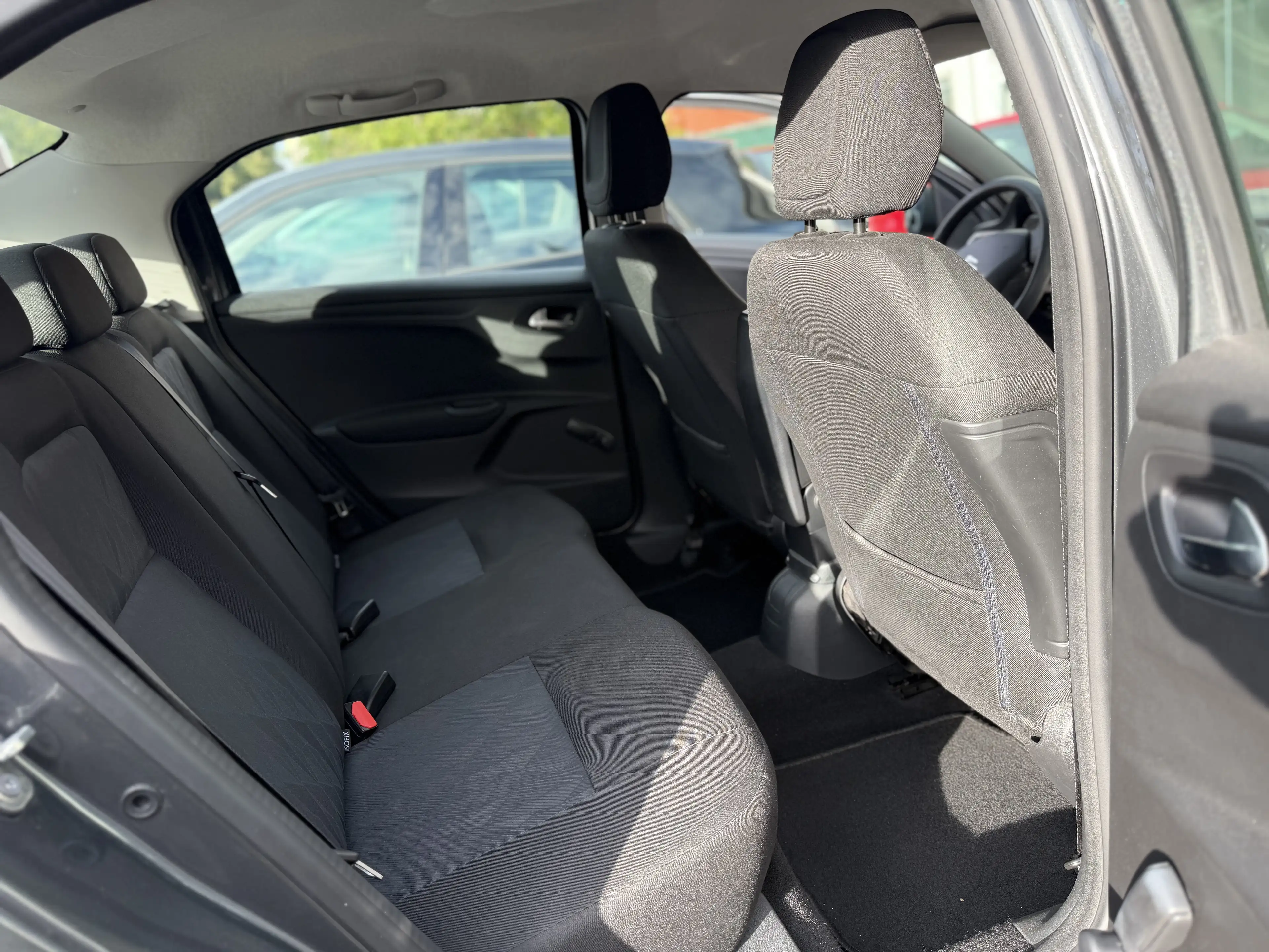 Citroen C-Elysée 1.2i*AIRCO*CARNET*JANTES*GARANTIE 12MOIS* — photo 8