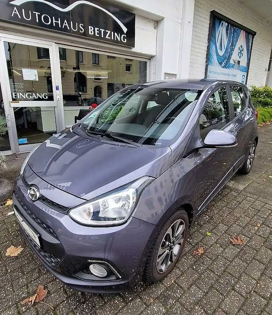 Hyundai i10 1.2 Style  Funktions-Premiumpaket Grau - 2