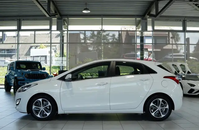 Hyundai I30 view 10
