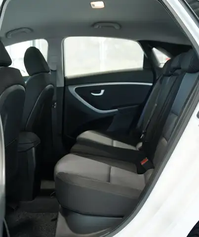 Hyundai i30 view 18