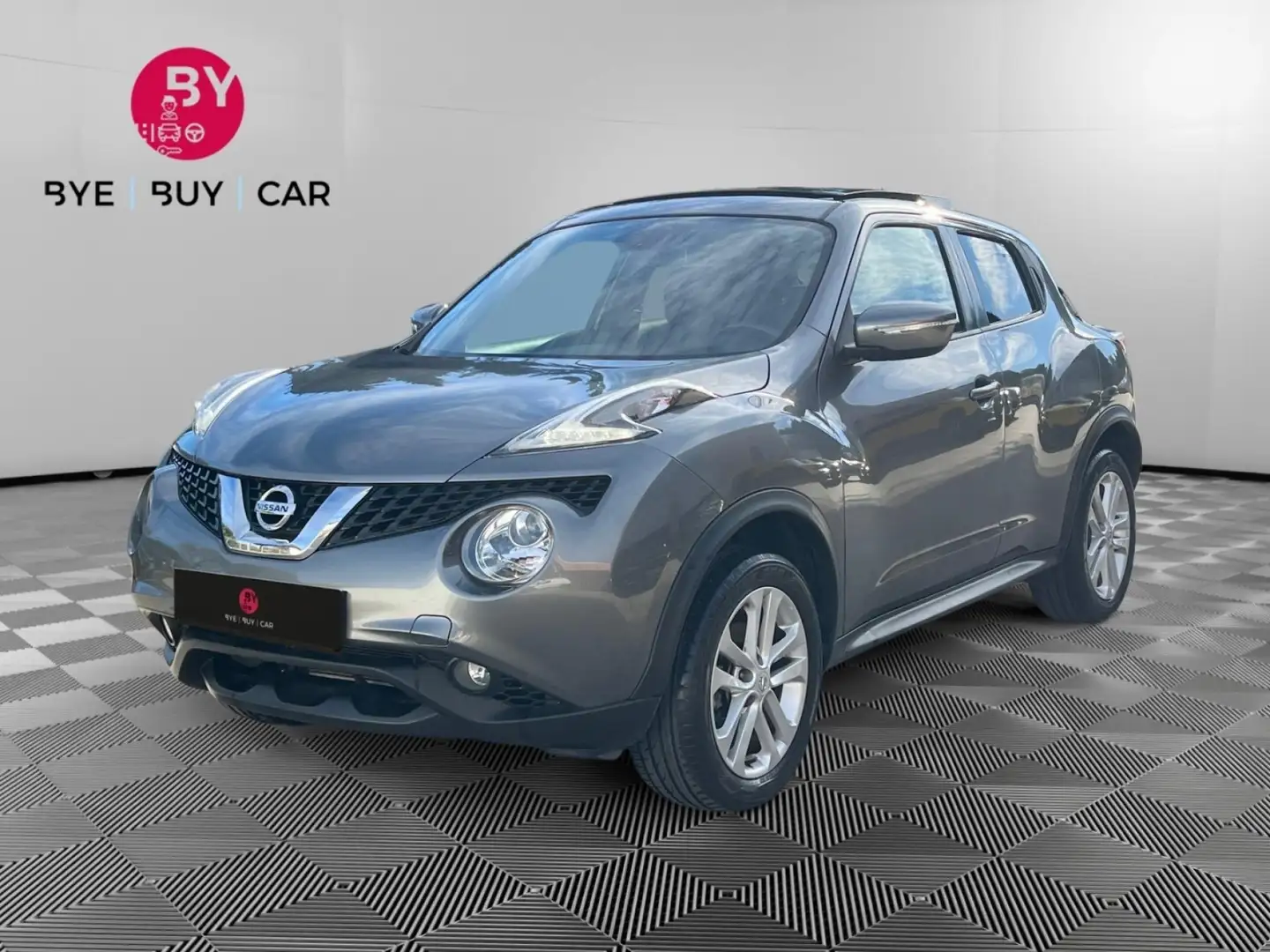 Nissan Juke N-Connecta 1.2 DIG-T - 115 - BVM6 - Garantie 12 Mois / Toit Ouvrant / Caméra Gris - 1