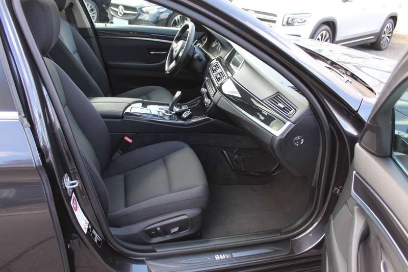 BMW 530 d xDrive Tour. Aut. +HUD+Standh. +Panoramad.+AHK+ — photo 4
