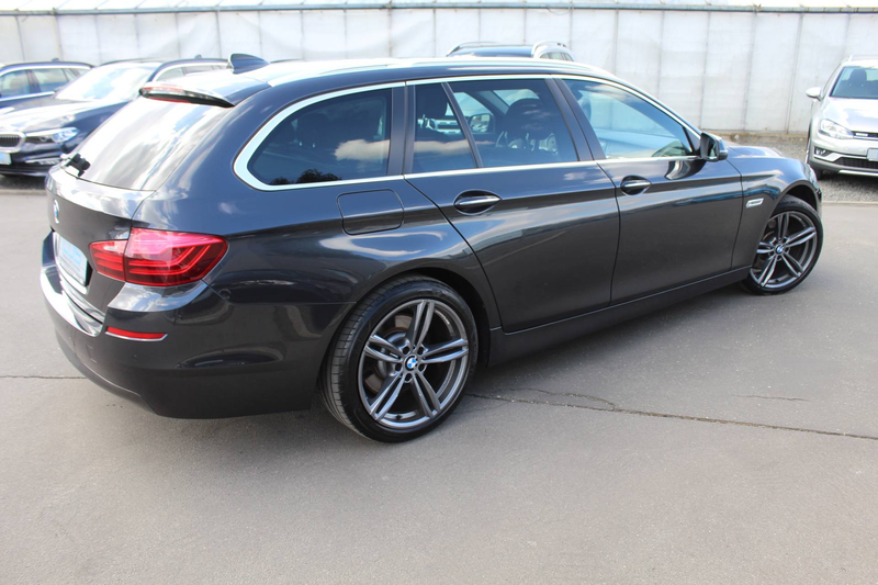 BMW 530 d xDrive Tour. Aut. +HUD+Standh. +Panoramad.+AHK+ — photo 9