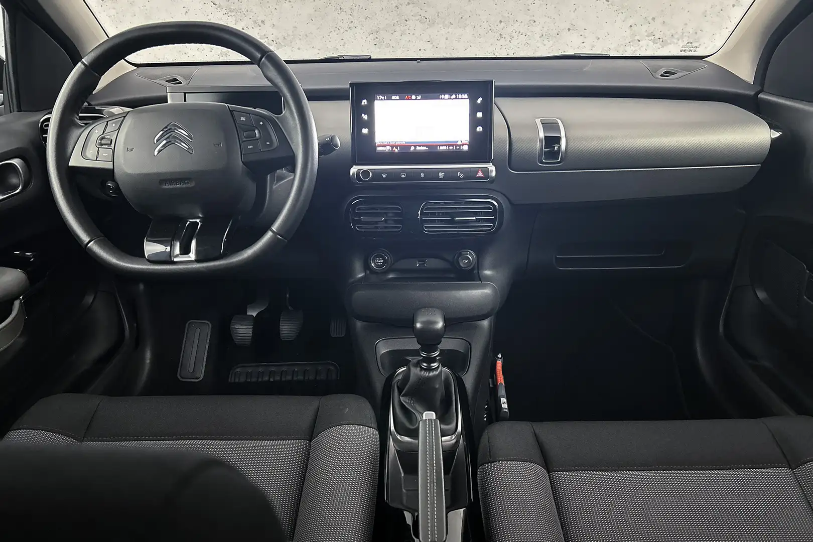 Citroen C4 Cactus 1.2 PureTech Feel | Camera | Parkeersensoren | App Blauw - 2
