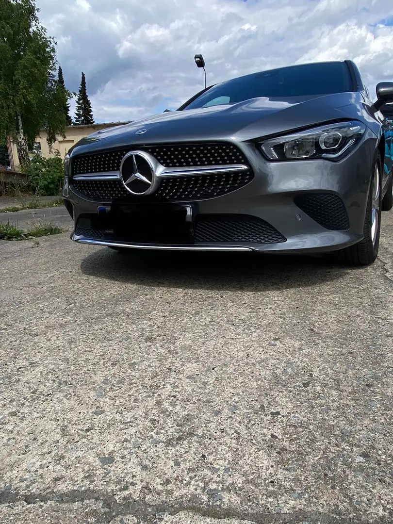 Mercedes-Benz CLA 180 7G-DCT Progressive - 1
