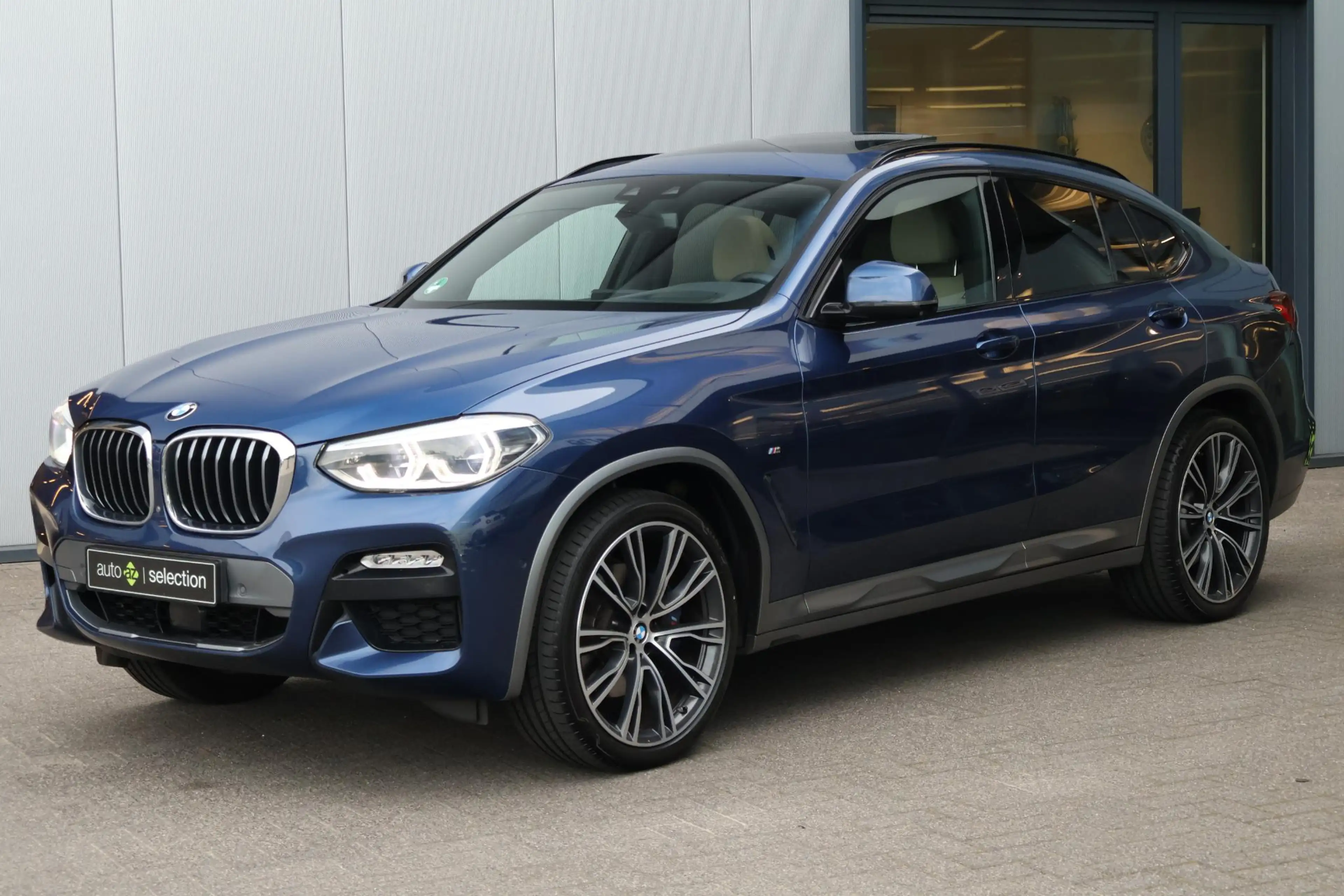 BMW X4 xDrive30i High Executive / Pano / M-Sport / Harman — photo 5