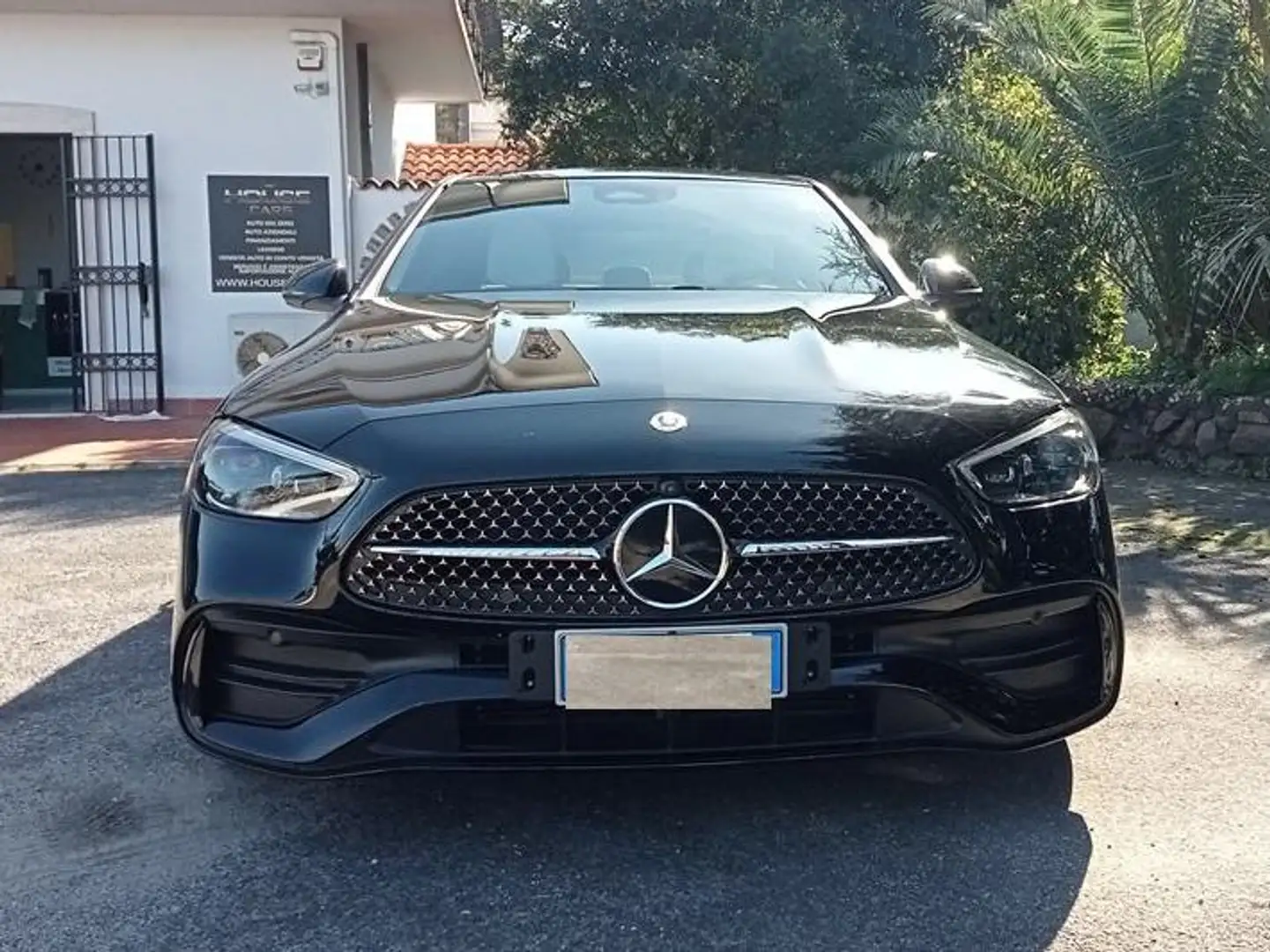 Mercedes-Benz C 220 Diesel-Elettric 4x4 AMGLINE Premium+Pack km0-PROMO Zwart - 2