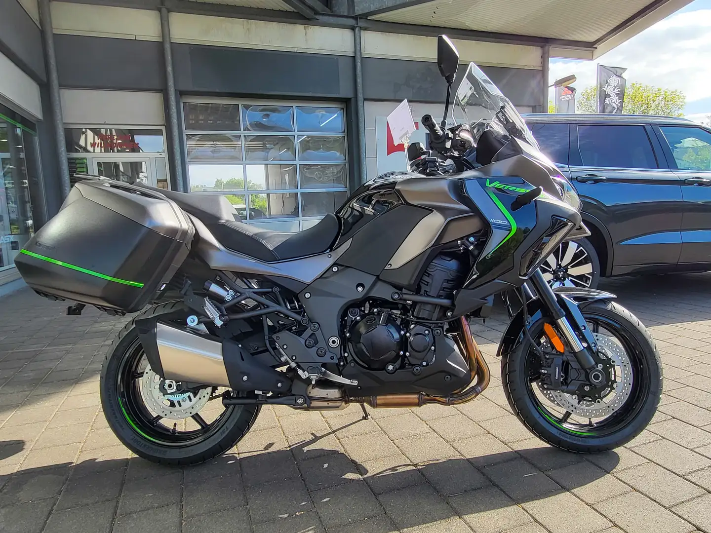 Kawasaki Versys 1100 Tourer Grijs - 2