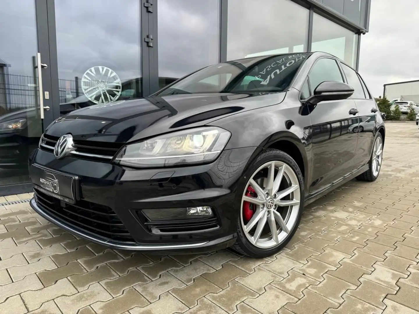 Volkswagen Golf R-line 2.0 TDI/DSG/XENON/KAMERA/LEDER/ACC/ Zwart - 2