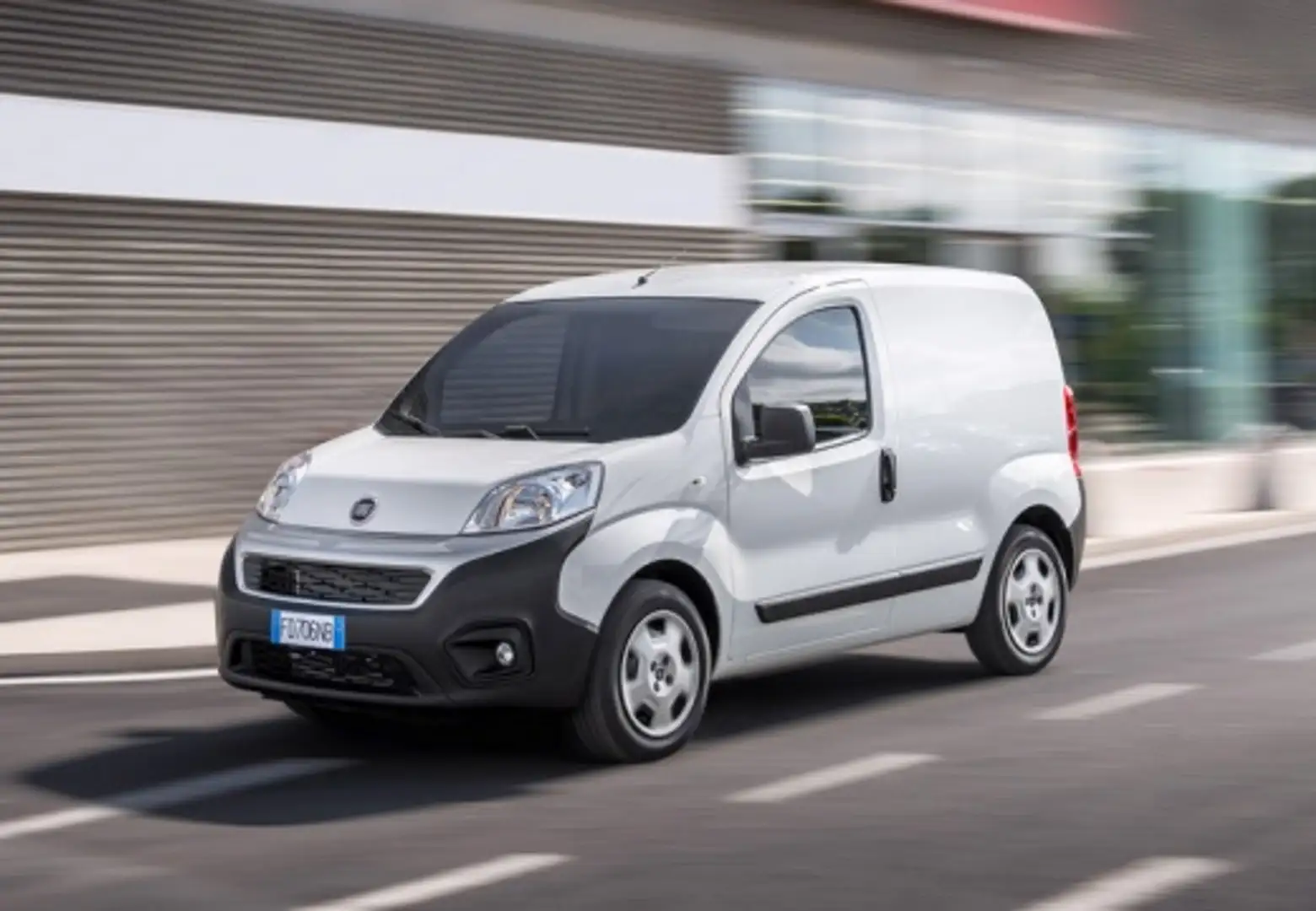 Fiat Fiorino Comercial Cargo 1.3Mjt SX 70kW Blanco - 2