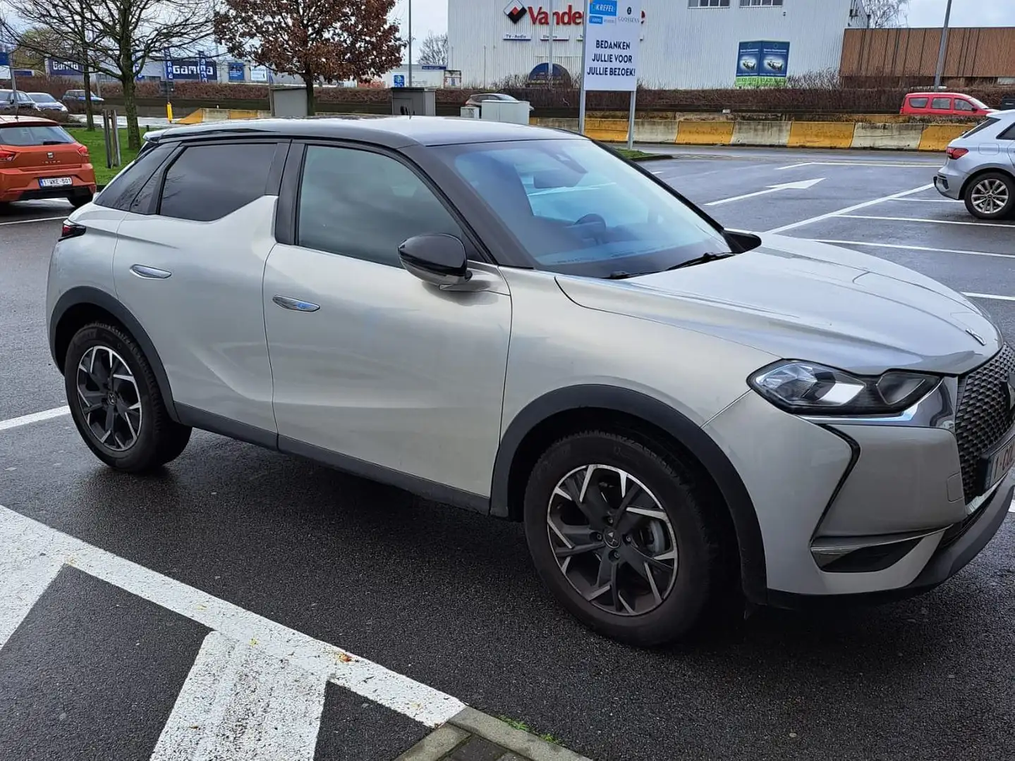 DS Automobiles DS 3 Crossback Beżowy - 1