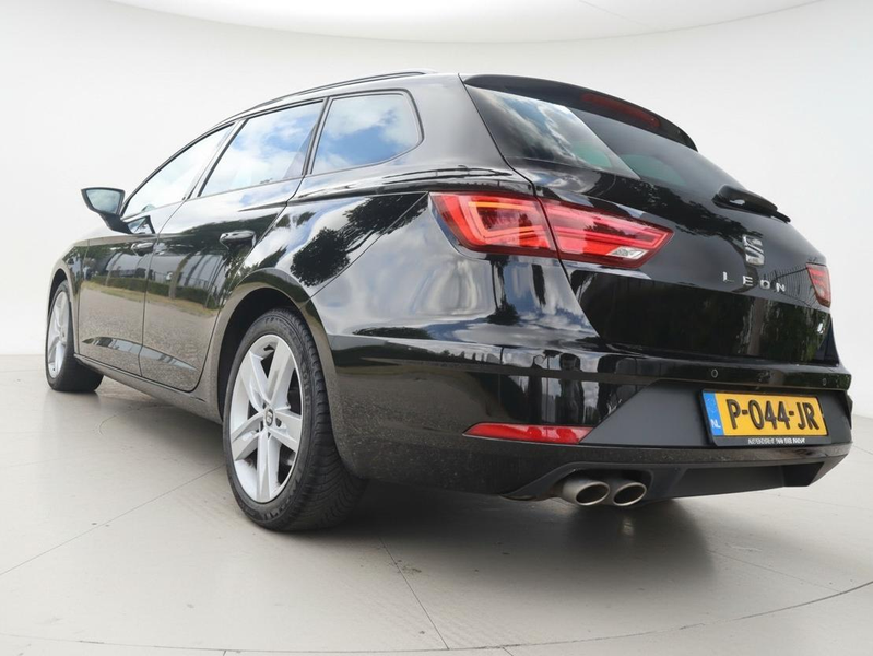 SEAT Leon ST 1.5 TSI FR Business Intense | Clima | Cruise | — photo 28