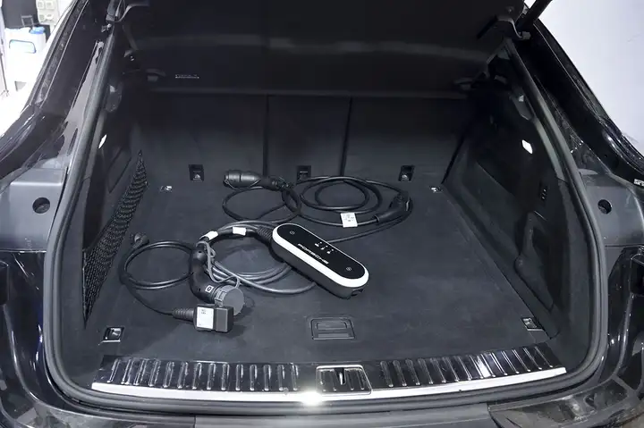 Porsche Cayenne 2023, foto 12