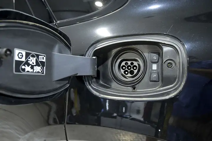 Porsche Cayenne 2023, foto 21