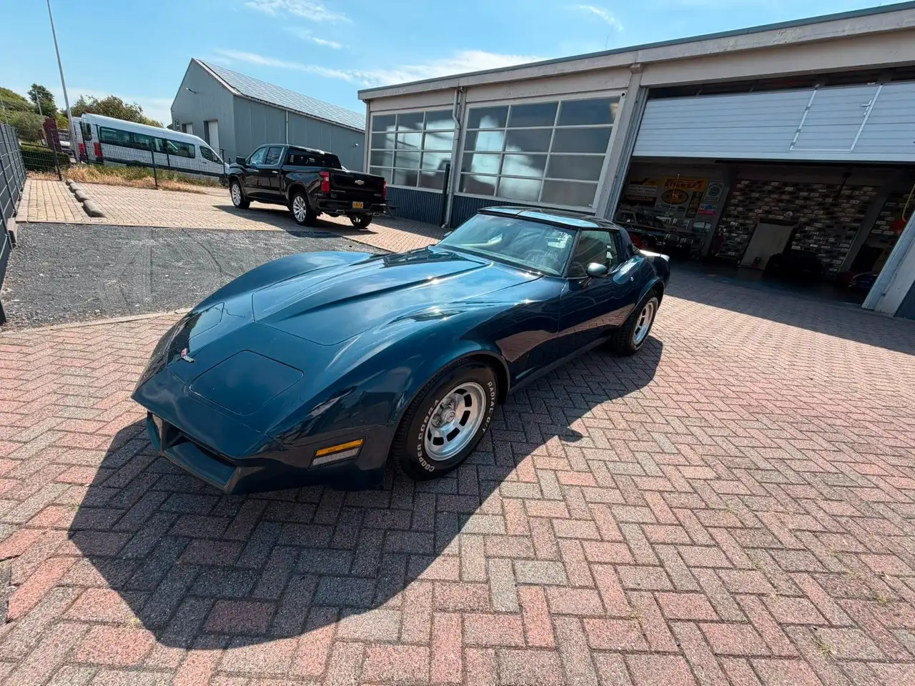 Corvette C3 Sehr schöne C3 L 82 wenig Meilen und 2 Vorb., foto 2