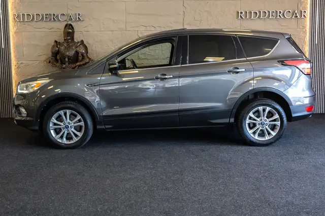 Ford Kuga view 8