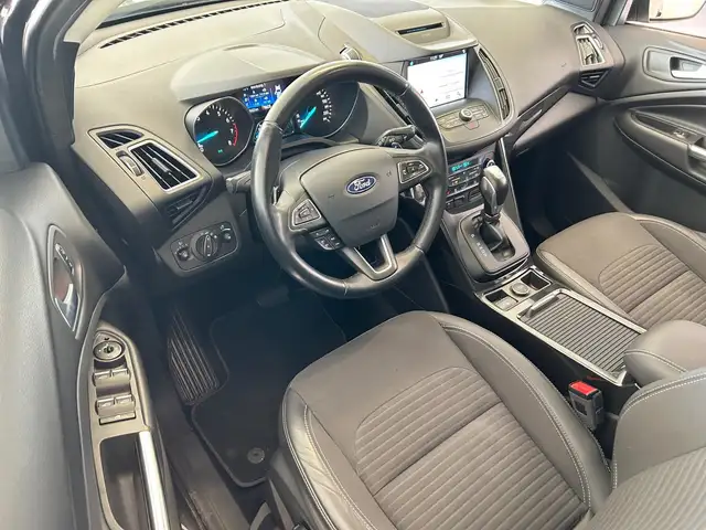 Ford Kuga view 11