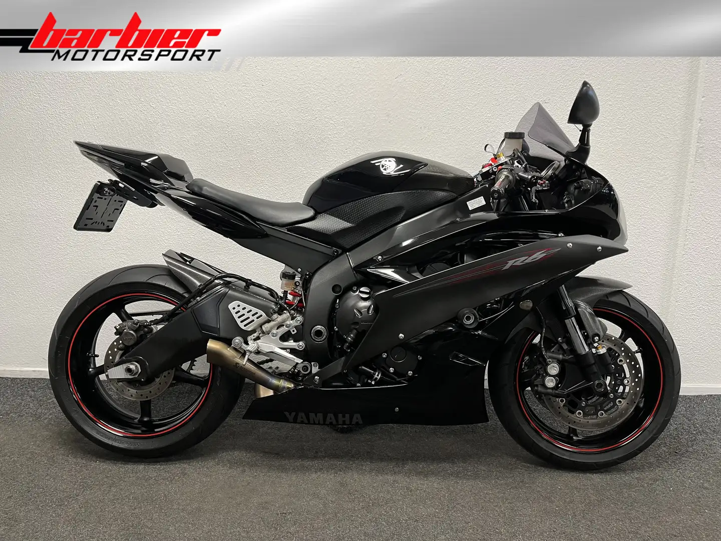 Yamaha YZF-R6 Červená - 1