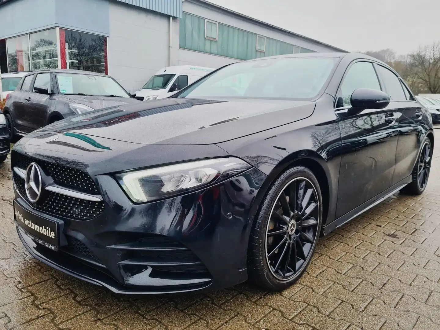 Mercedes-Benz A 200 A Limousine /AMG Line/ NIGHT/BURM/ Schwarz - 1