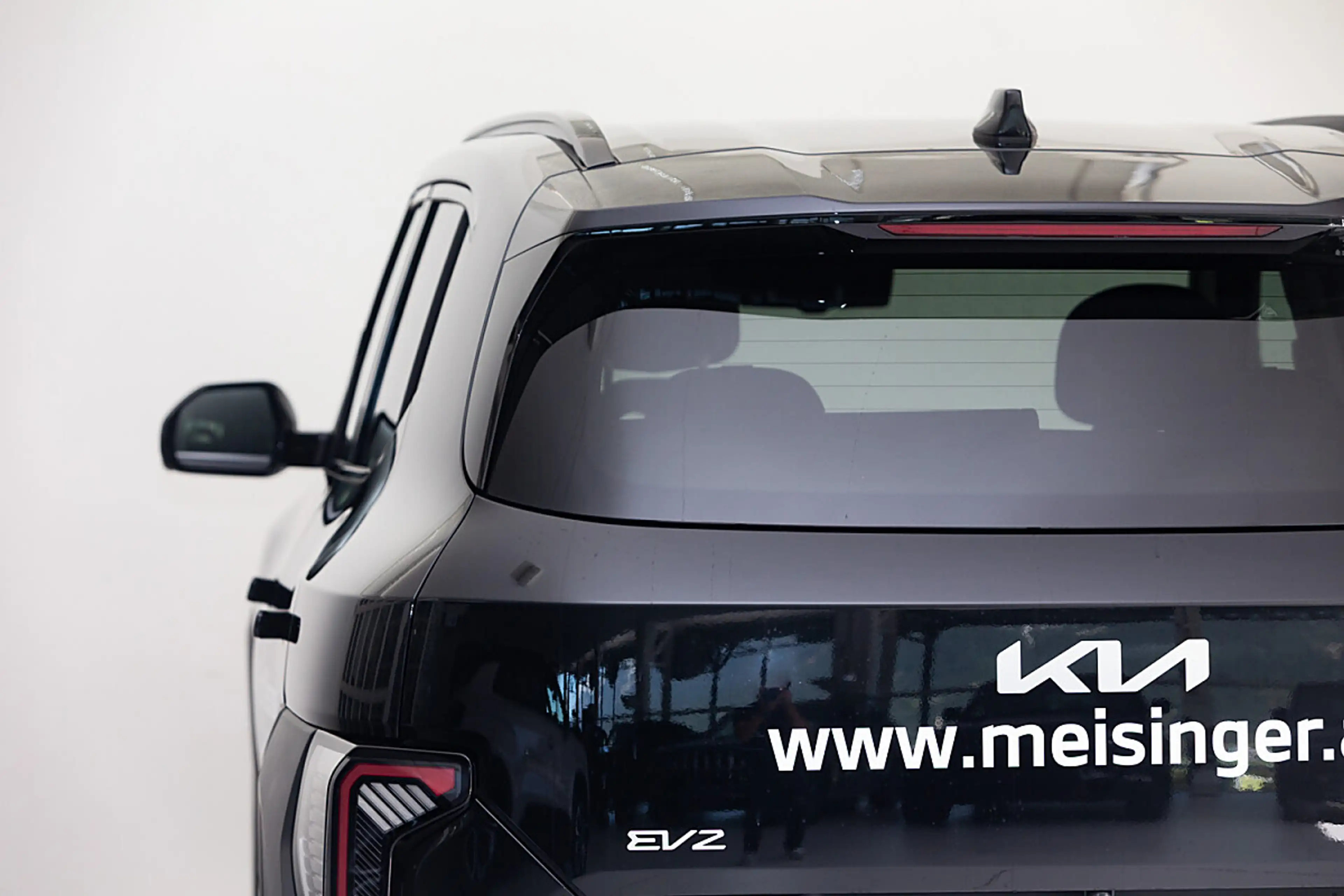 Kia EV2 4S FWD 42,2kWh Earth Plus — photo 3