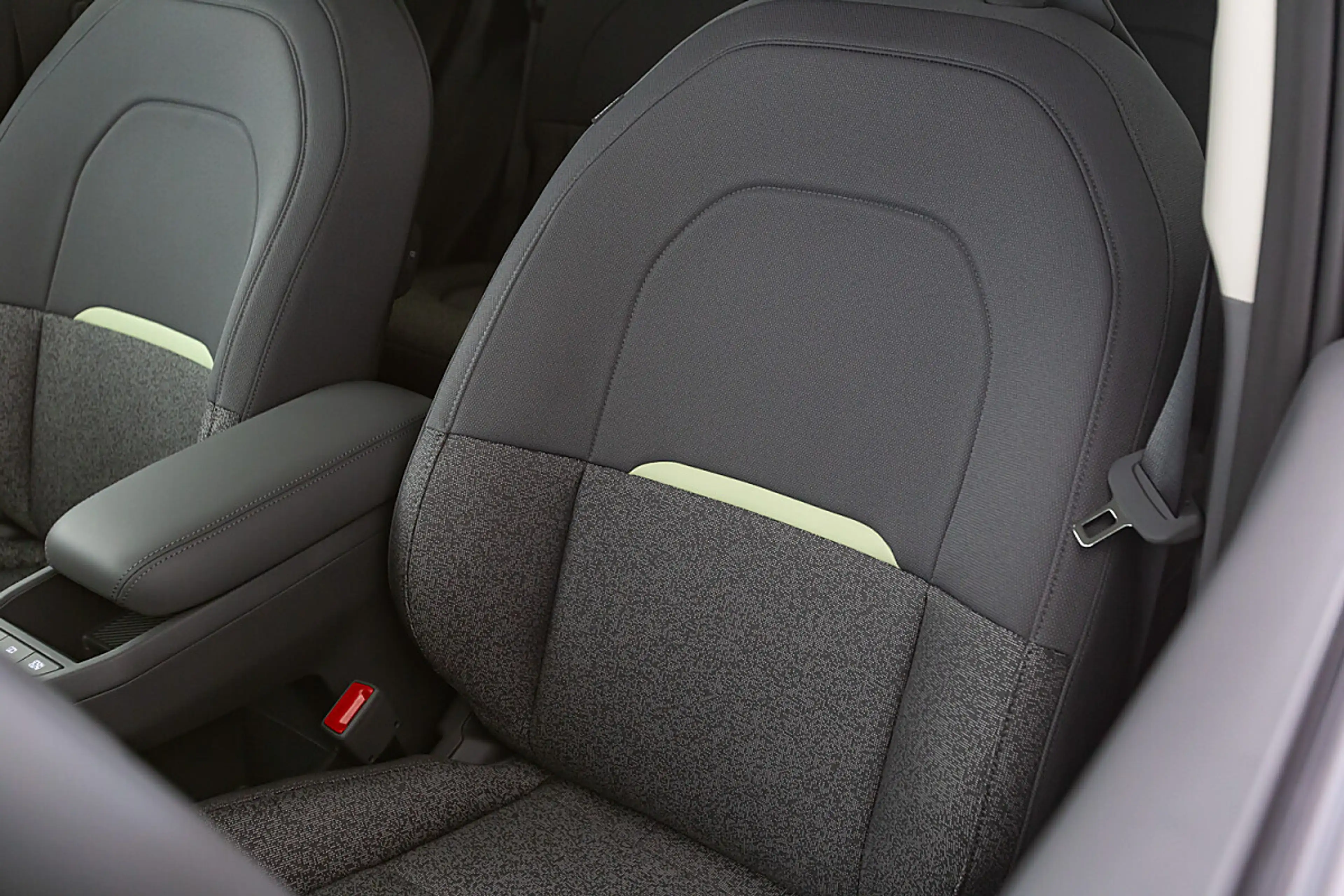 Kia EV2 4S FWD 42,2kWh Earth Plus — photo 14