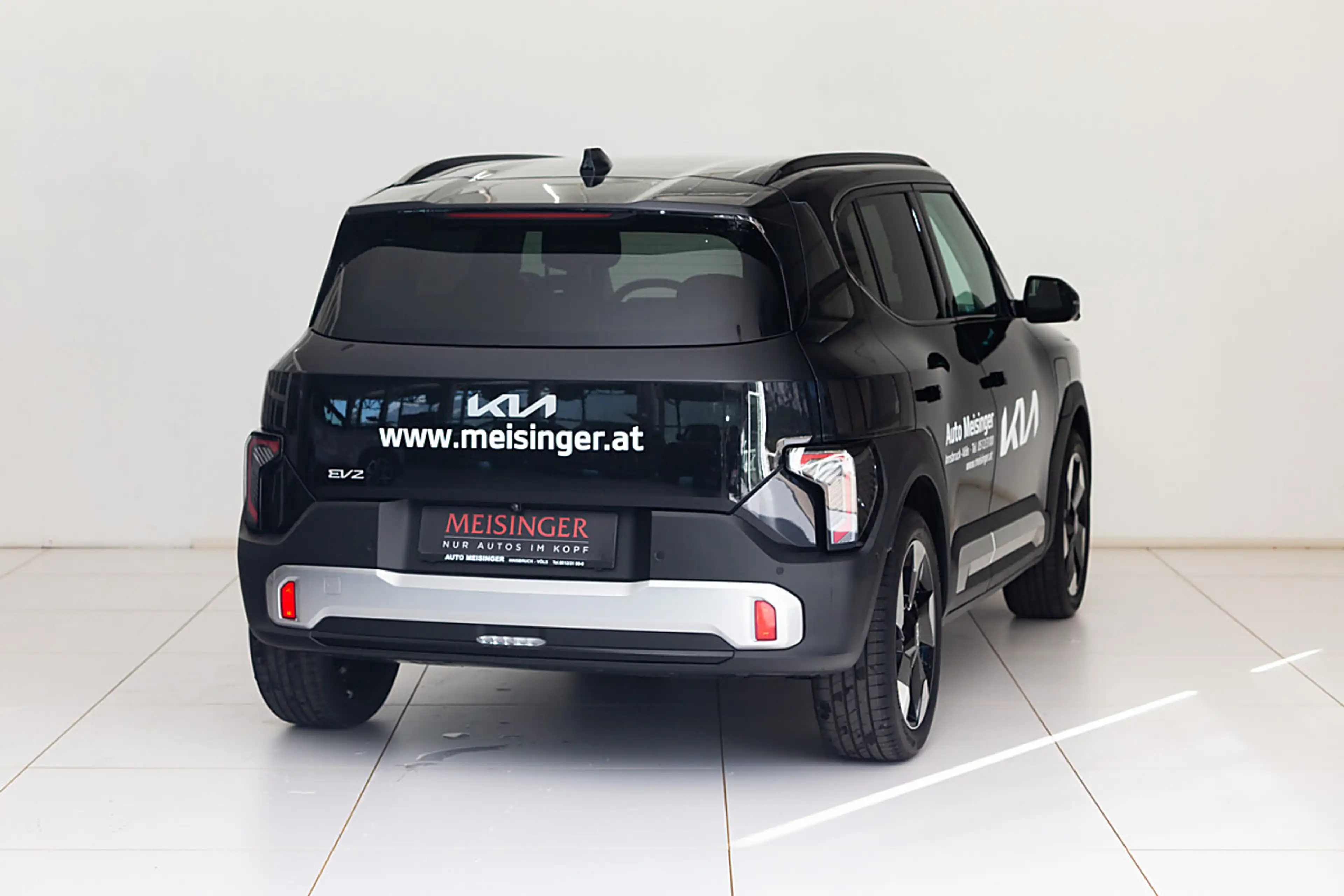 Kia EV2 4S FWD 42,2kWh Earth Plus — photo 2