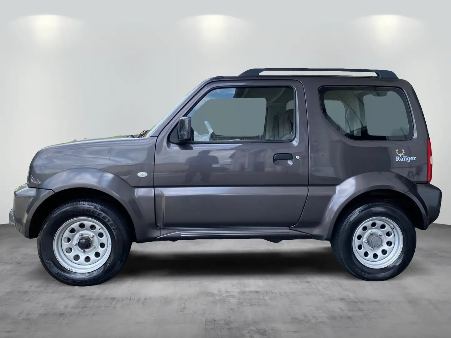 Suzuki Jimny Ranger Club 4x4 Radio AHK  Ranger Club Grey - 2