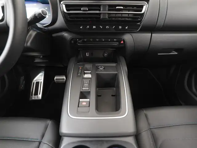 Citroen C5 Aircross view 12