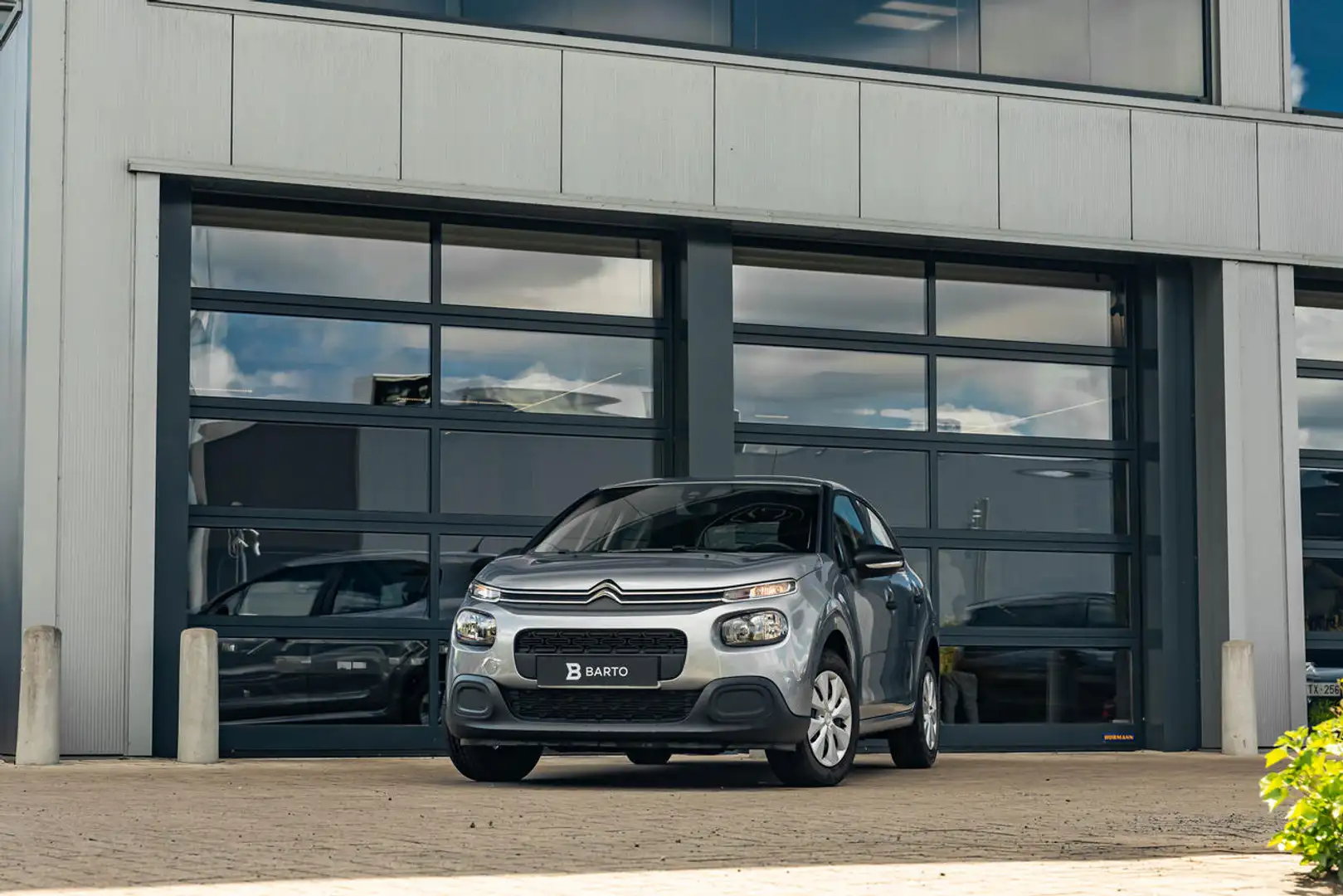Citroen C3 83pk MT5 | a. Camera | Cruise Control | Driver ... Grigio - 1